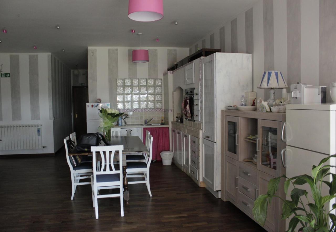 A57 Acomodação com café da manhã Casal Palocco Exterior foto
